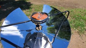 Solar Cooking With Returnees 帰国子女キャンプ